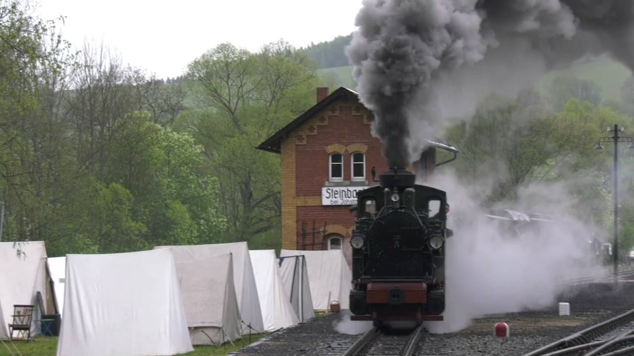 MEgional am 15. Mai 2019 mit einer Militärübung an der Preßnitztalbahn MEgional am 15. Mai 2019 mit einer Militärübung an der Preßnitztalbahn