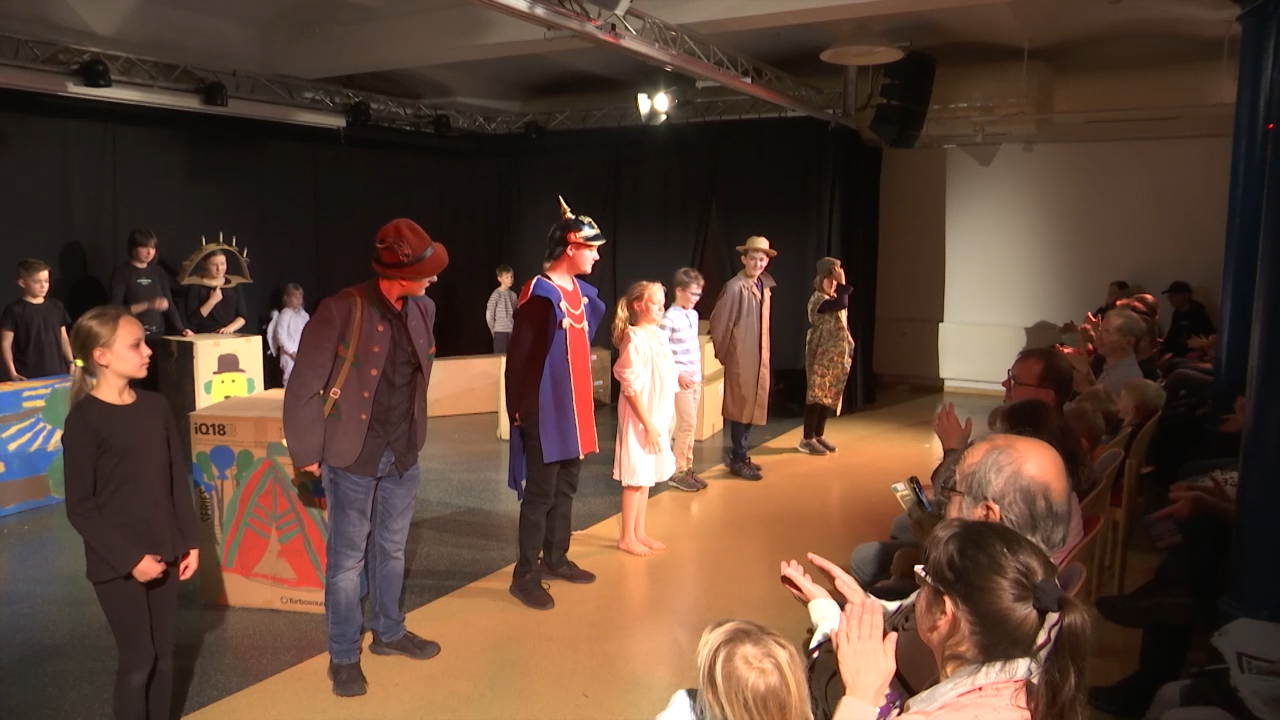 MEgional am 24. Oktober 2019 mit dem Ferientheaterprojekt in Olbernhau